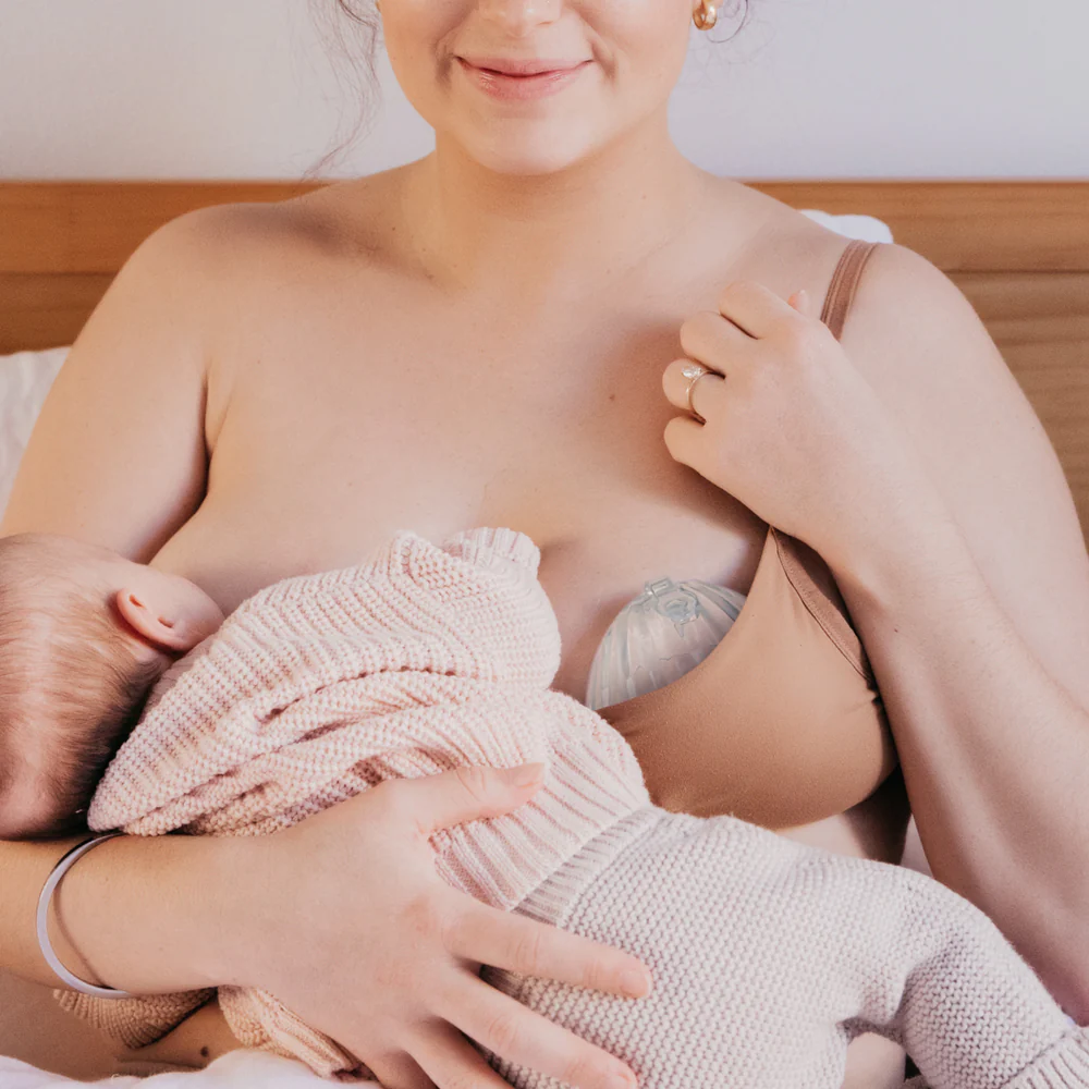 Haakaa Shell Wearable Silicone Breast Pump 2.5 oz (Pack of 6) - Image 3