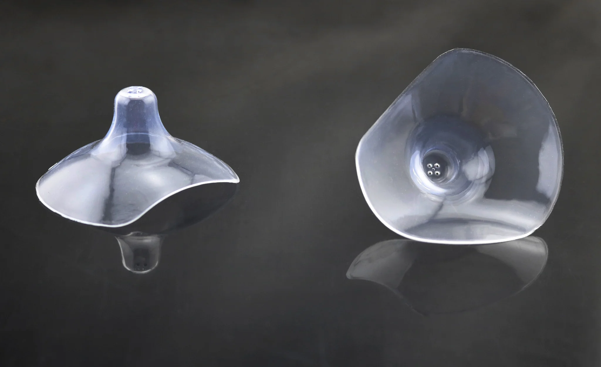 Haakaa Silicone Nipple Shields 2-pk (18 mm) - Image 3