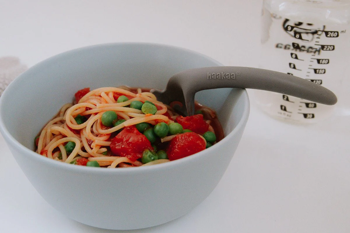 Haakaa Silicone Noodle Spoon 1 pk (pack of 4) - Image 3